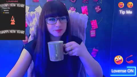 Caroline online show from 16, 4, 2026