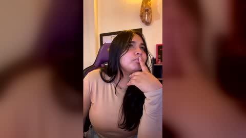 Karoline  online show from 18, 3, 2026