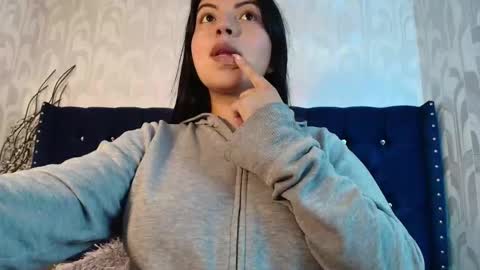 Snapshot of karolineburnx chatting on 4, 3, 2026 Isa online show from 4, 3, 2026