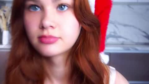 lina online show from 22, 12, 2025