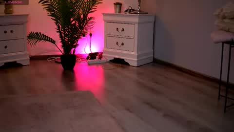 Snapshot of kassidyvibe chatting on 10, 2, 2026 Kassidy online show from 10, 2, 2026