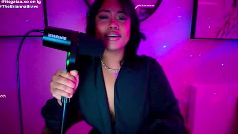 BriannaBrave online show from 24, 2, 2026