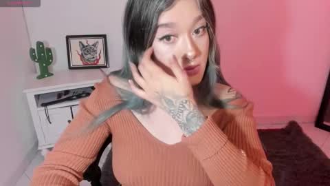 Alicia online show from 6, 11, 2025