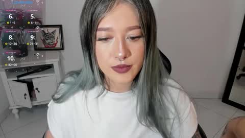 Alicia online show from 28, 11, 2025