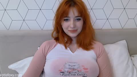 Snapshot of kat_here chatting on 14, 12, 2024 Katya online show from 14, 12, 2024
