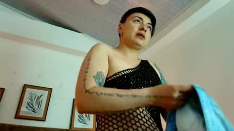 Snapshot of kat_paradisse chatting on 24, 5, 2026 kat paradisse online show from 24, 5, 2026