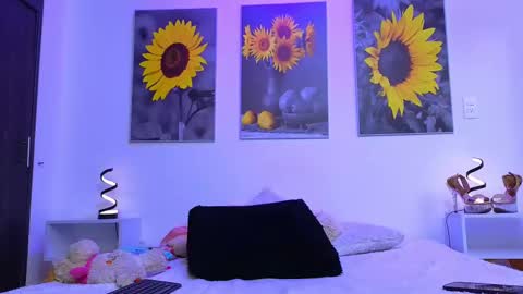 Snapshot of kata_lhella chatting on 10, 2, 2025 Katalina online show from 10, 2, 2025