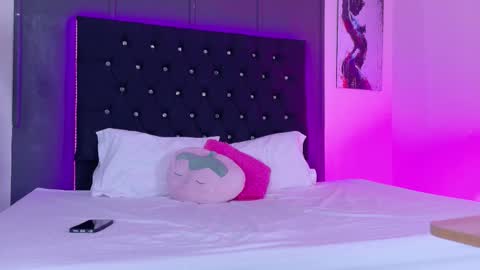 kataaleya__12 online show from 15, 11, 2025