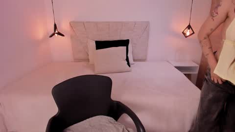 K A T A  H O O T online show from 5, 3, 2026