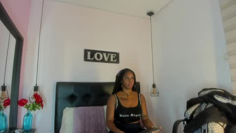 Snapshot of katalella___murillo chatting on 22, 4, 2026 katalella online show from 22, 4, 2026