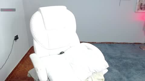 Snapshot of kataley4 chatting on 21, 12, 2024 kataley4 online show from 21, 12, 2024