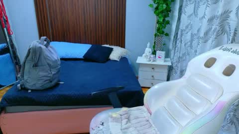 kate online show from 18, 4, 2026