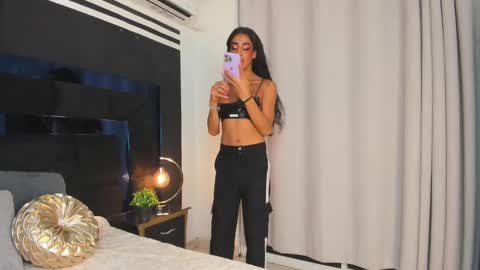 Snapshot of katamillants777 chatting on 16, 2, 2025 Kata Millants online show from 16, 2, 2025
