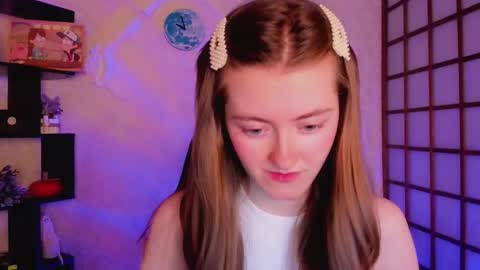 Snapshot of kate_cuddle chatting on 12, 12, 2024 Kate online show from 12, 12, 2024