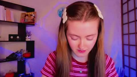 Snapshot of kate_cuddle chatting on 23, 12, 2024 Kate online show from 23, 12, 2024
