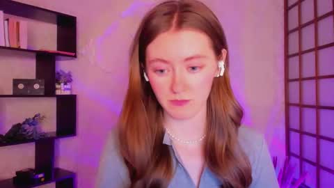 Snapshot of kate_cuddle chatting on 27, 12, 2024 Kate online show from 27, 12, 2024
