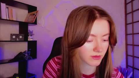 Snapshot of kate_cuddle chatting on 15, 1, 2025 Kate online show from 15, 1, 2025