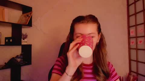 Snapshot of kate_cuddle chatting on 14, 2, 2025 Kate online show from 14, 2, 2025