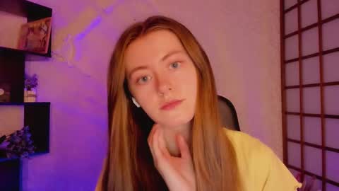 Snapshot of kate_cuddle chatting on 18, 2, 2025 Kate online show from 18, 2, 2025
