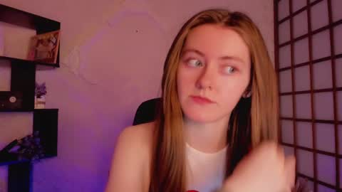 Snapshot of kate_cuddle chatting on 19, 2, 2025 Kate online show from 19, 2, 2025