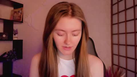 Snapshot of kate_cuddle chatting on 19, 2, 2025 Kate online show from 19, 2, 2025