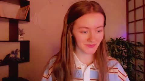 Snapshot of kate_cuddle chatting on 12, 3, 2025 Kate online show from 12, 3, 2025