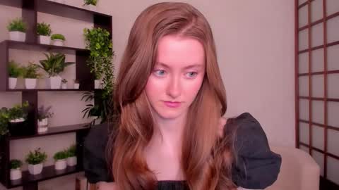 Snapshot of kate_cuddle chatting on 9, 9, 2025 Kate online show from 9, 9, 2025