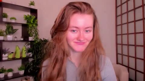 Snapshot of kate_cuddle chatting on 17, 9, 2025 Kate online show from 17, 9, 2025