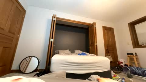 Kate Legend online show from 5, 3, 2026