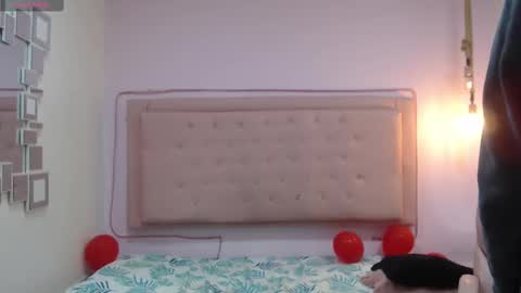 kate online show from 18, 2, 2025