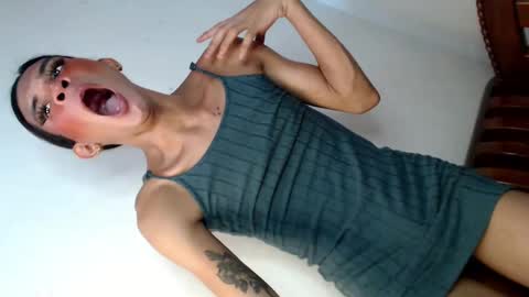 its me kate online show from 5, 3, 2025