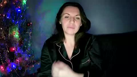 Snapshot of katemorana chatting on 19, 12, 2024 KateMorana online show from 19, 12, 2024