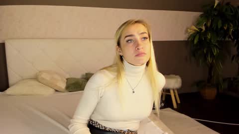 KateOwyns online show from 2, 12, 2024