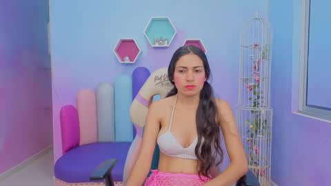 Kate Skinny  online show from 15, 1, 2026