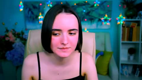 katewillows online show from 9, 4, 2026