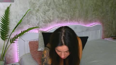 KateyRiva online show from 18, 9, 2025