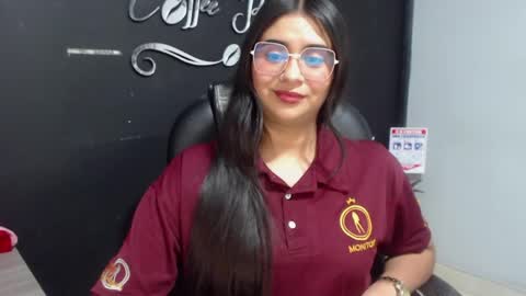 Call me Lau  online show from 5, 5, 2026