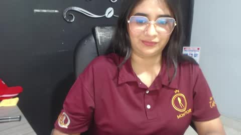 Snapshot of kathe0v chatting on 29, 5, 2026 Call me Lau online show from 29, 5, 2026