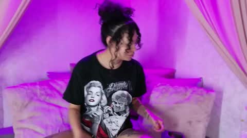 KatheGomez  online show from 6, 6, 2026