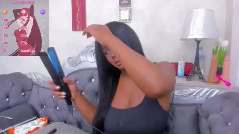 Snapshot of katherin_cruzz chatting on 19, 2, 2026 katherin online show from 19, 2, 2026