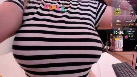 Katherin  online show from 28, 4, 2026