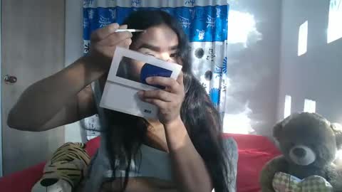  K A T H I E  online show from 17, 1, 2025