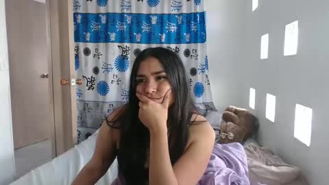  K A T H I E  online show from 29, 1, 2025