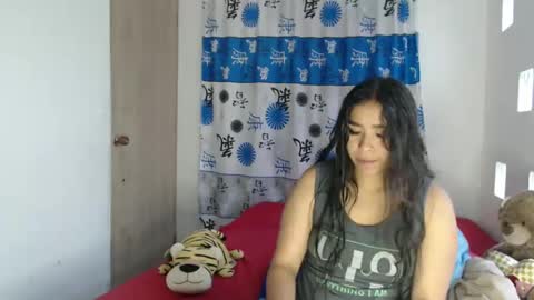  K A T H I E  online show from 5, 3, 2025