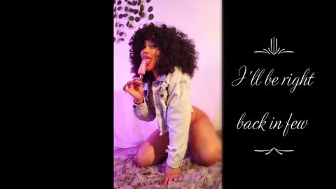 Katherine  online show from 28, 9, 2025