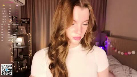 Snapshot of kathrineschnitman chatting on 1, 5, 2026 Lola online show from 1, 5, 2026