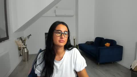 Snapshot of kathy_baby chatting on 6, 10, 2025 online show from 6, 10, 2025