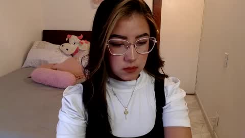 Snapshot of kathyrose_ chatting on 15, 5, 2026 Kathy online show from 15, 5, 2026