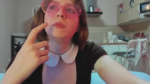 Snapshot of katia_npzd chatting on 4, 5, 2026 KatieNPZD online show from 4, 5, 2026