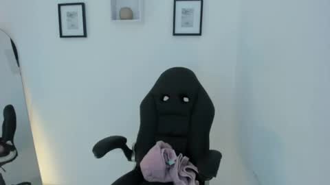 Snapshot of katia_sex25 chatting on 9, 5, 2026 Katia online show from 9, 5, 2026
